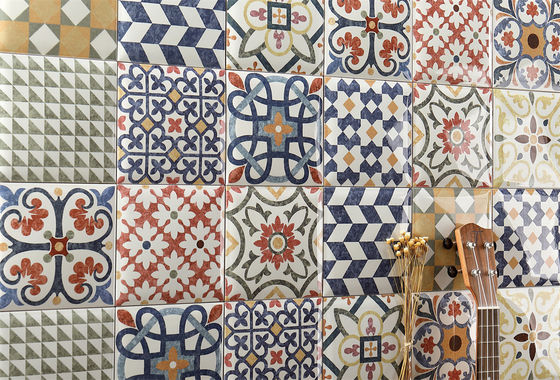 acheter Carreaux de mur en porcelaine brillante 152x152mm pour usage intérieur fabrication en ligne