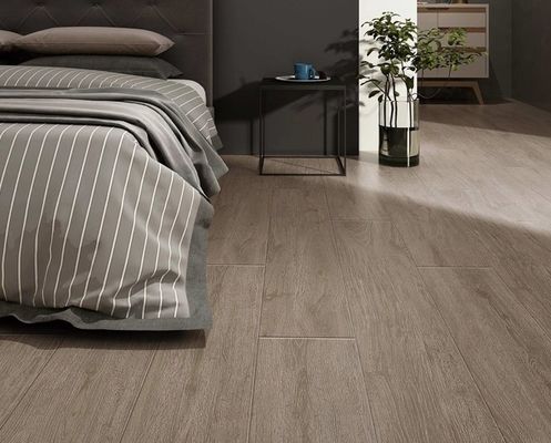 acheter Carrelage en porcelaine imitation bois antibactérien beige 200x1000mm pour sol intérieur fabrication en ligne