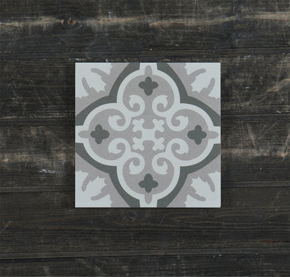 Carreaux rustiques en céramique antidérapants de 20x20 cm pour le bureau et carreaux muraux floraux gris pour le salon