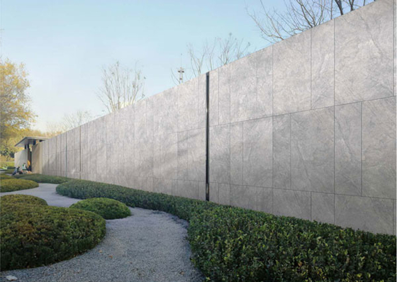 Lumière murale antidérapante Grise légèrement taillée Surface 120x60cm Mat Carreaux de mur de rideau extérieur pour jardin