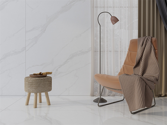 Dalles de pierre frittée blanc Carrara mat 1420x2700mm, qualité AAA