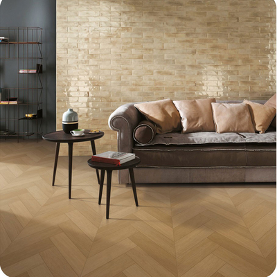Carreaux écologiques 60x120cm et bois à l'intérieur du sol comme carreaux de porcelaine pour la cuisine