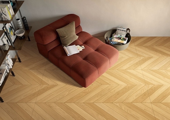 Carreaux de porcelaine en bois à os de poisson 600x1200 mm pour salon résistant à l'usure
