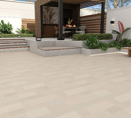 Carreaux de pavage en céramique de plancher extérieur jaune clair résistant à l'usure de 600x600mm rétro pour la terrasse et la piscine