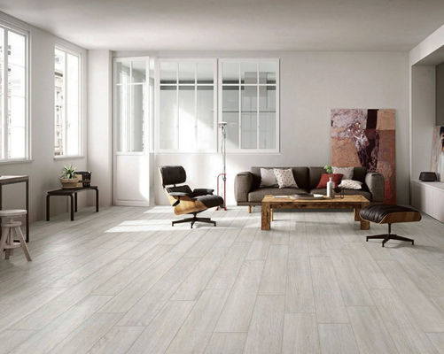 9.5mm Gray Wood Tiles léger, tuiles en bois extérieures de porcelaine d'effet de GV 200x1200mm