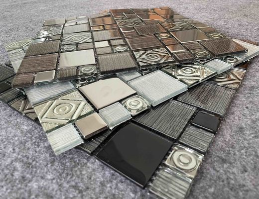 Poli déjouez 30X30cm les tuiles de mosaïque que décoratives ajustent le cristal clair 1.36kgs de mélange en métal