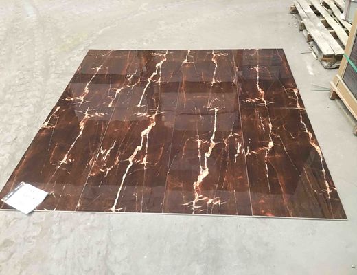 porcelaine Decoation intérieur 38kgs/ctn de carrelages de couleur d'or de 6pcs/ctn 9.5mm