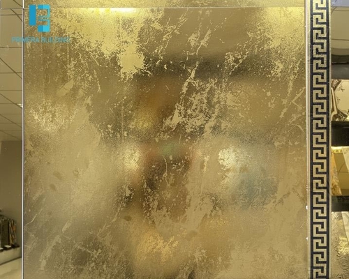 Carrelages purs de luxe de couleur d'or 11mm avec des éléments de sable pour la salle de bains Ktv de villa